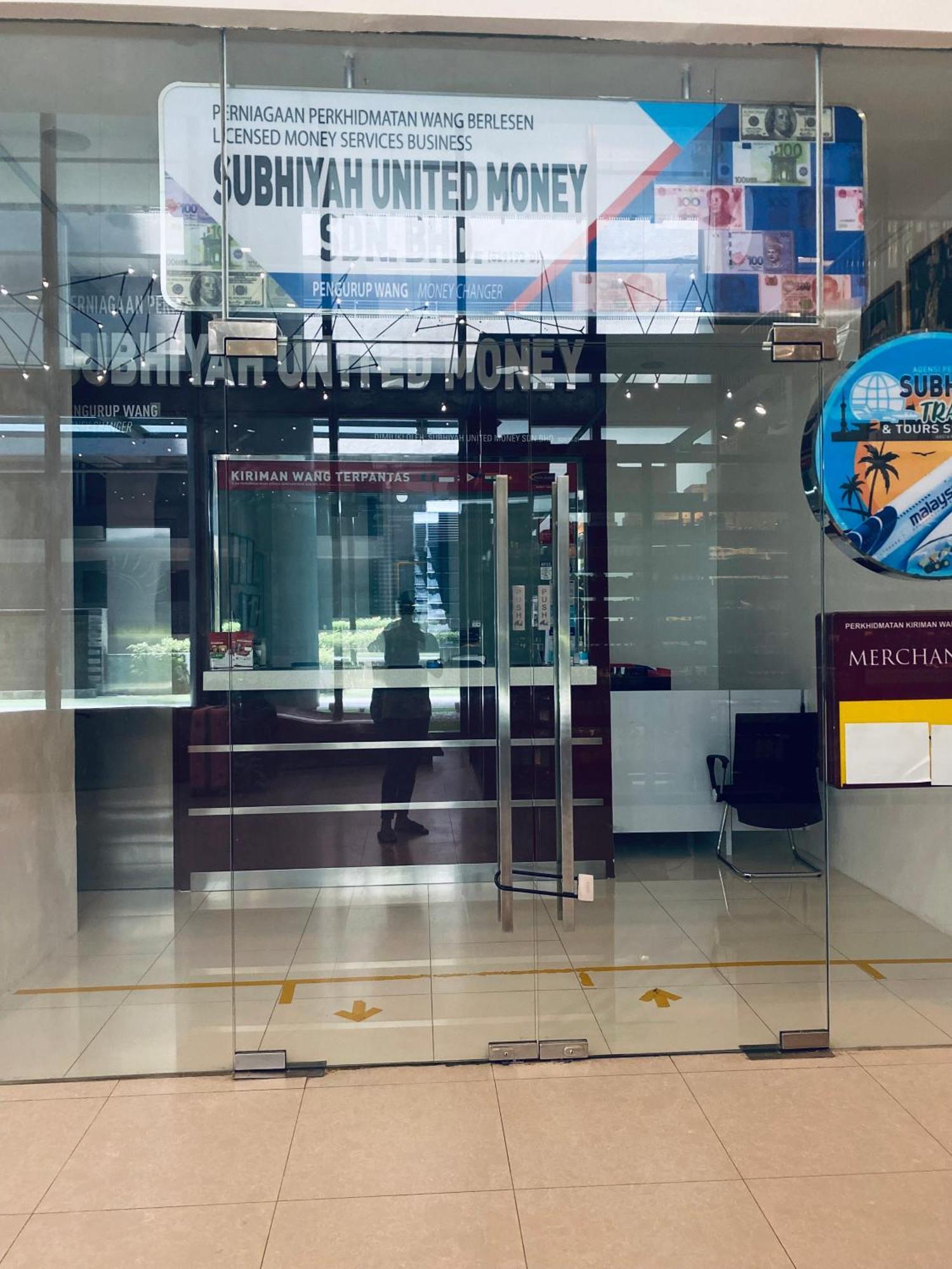 Mercu Summer Suites Klcc By Grihoz Kuala Lumpur Exterior photo